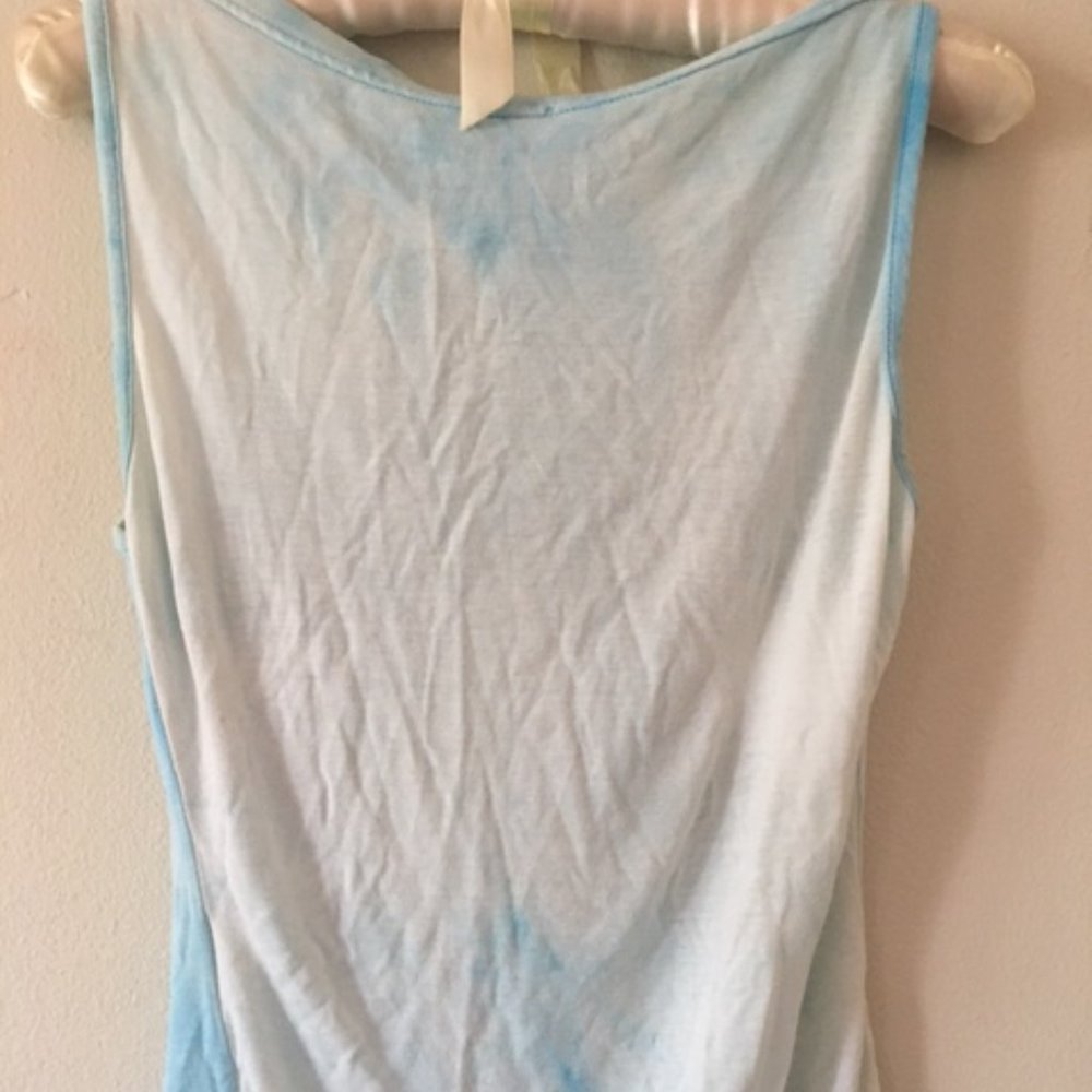 Colorful Flower Design Tank Top - Picture 6 of 6